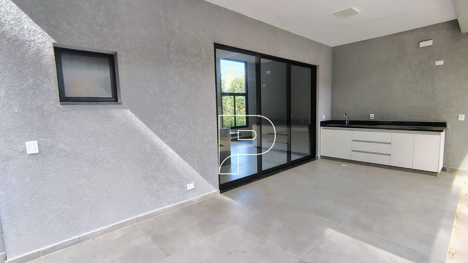 Casa de Condomínio à venda e aluguel com 3 quartos, 216m² - Foto 17