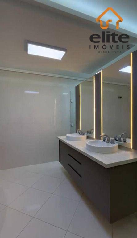 Casa à venda com 4 quartos, 500m² - Foto 14