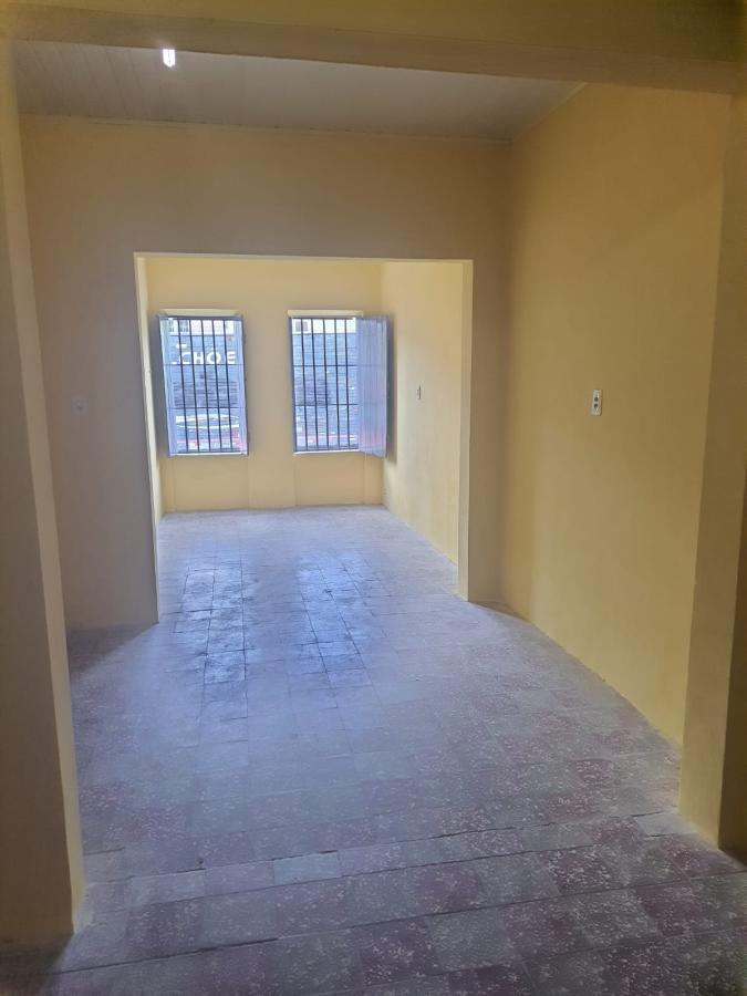 Casa para alugar com 4 quartos, 200m² - Foto 7