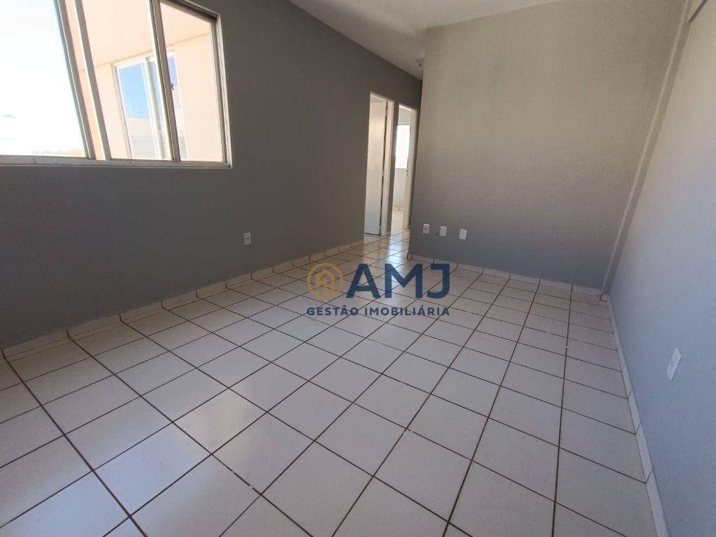 Apartamento à venda com 2 quartos, 51m² - Foto 4