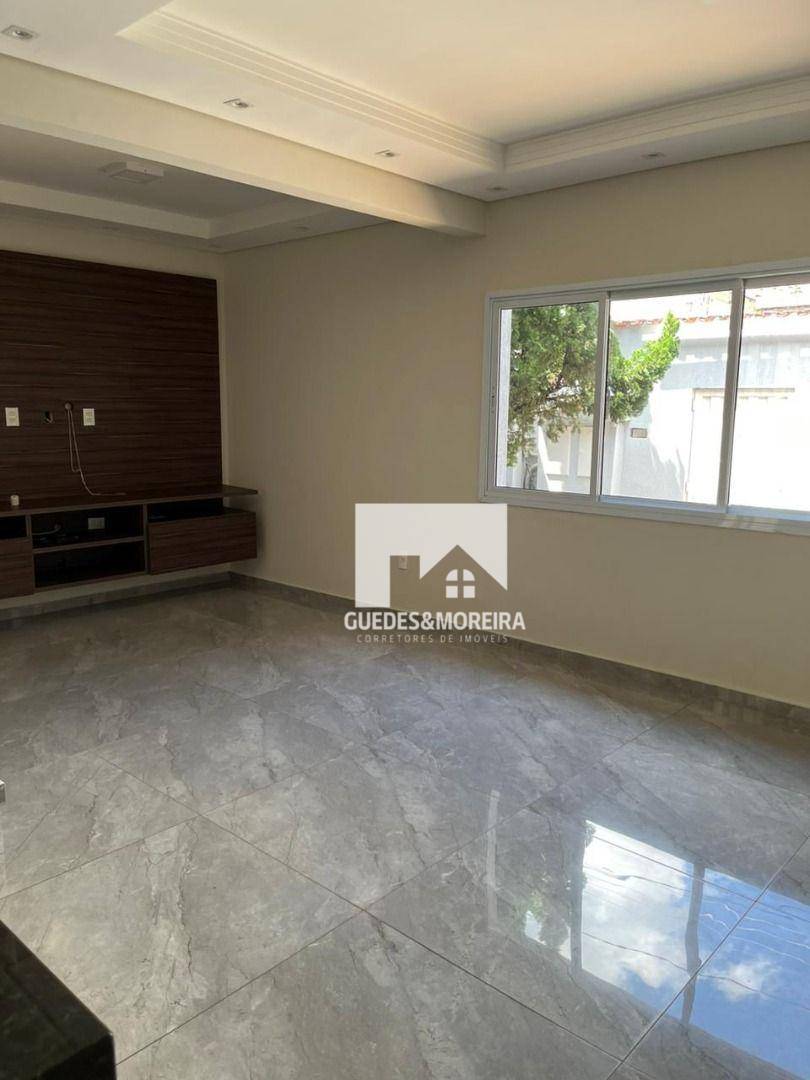 Casa à venda com 3 quartos, 180m² - Foto 18