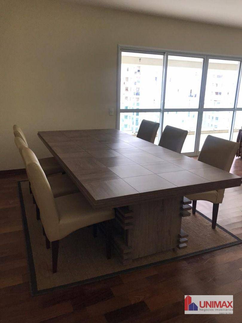 Apartamento à venda com 4 quartos, 212m² - Foto 5