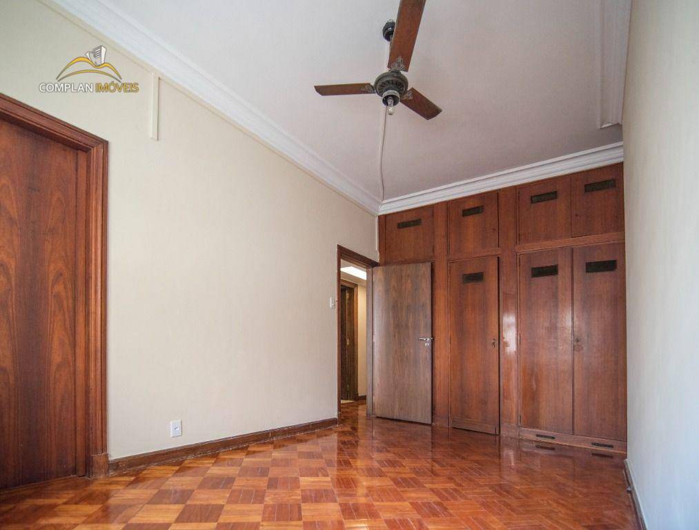 Apartamento para alugar com 4 quartos, 280m² - Foto 10