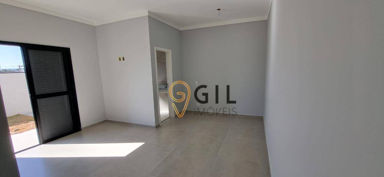 Casa à venda com 3 quartos, 141m² - Foto 15