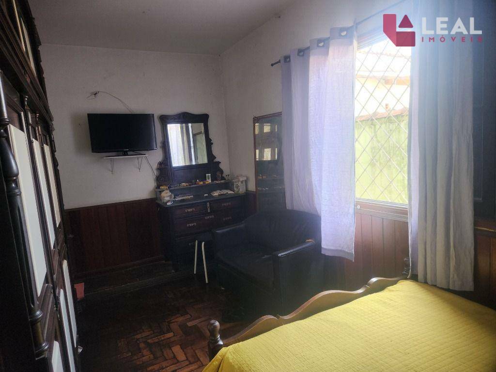 Casa à venda com 3 quartos, 131m² - Foto 7