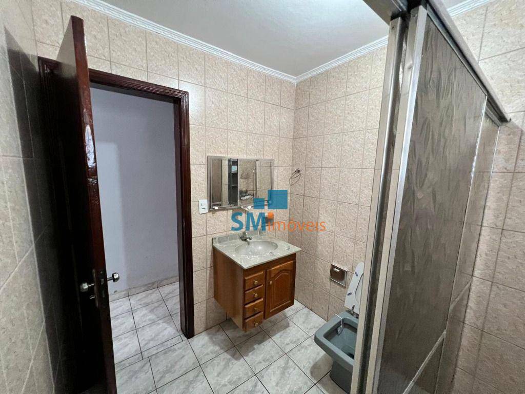 Sobrado à venda com 3 quartos, 250m² - Foto 25