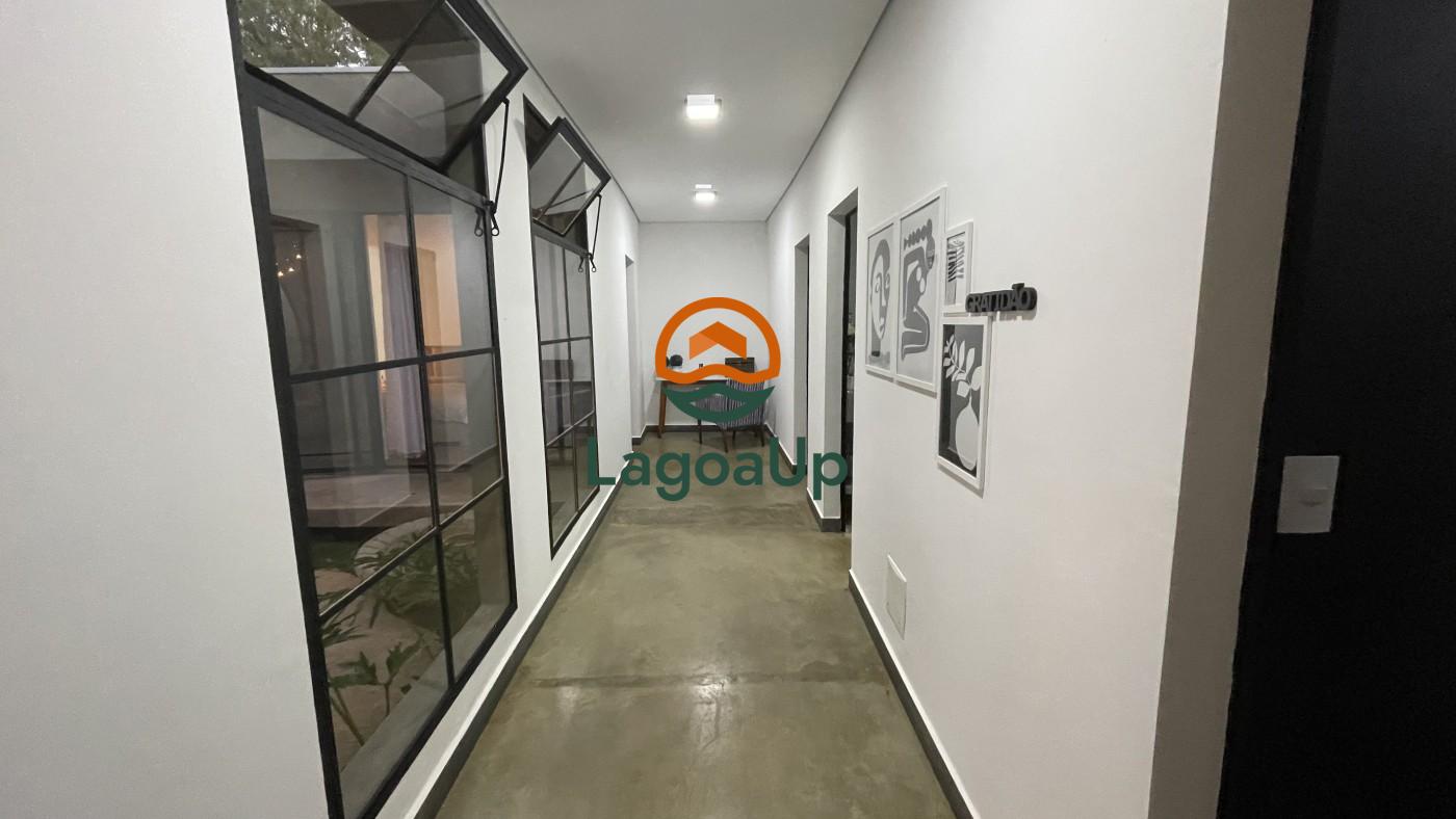 Casa à venda com 4 quartos, 290m² - Foto 12