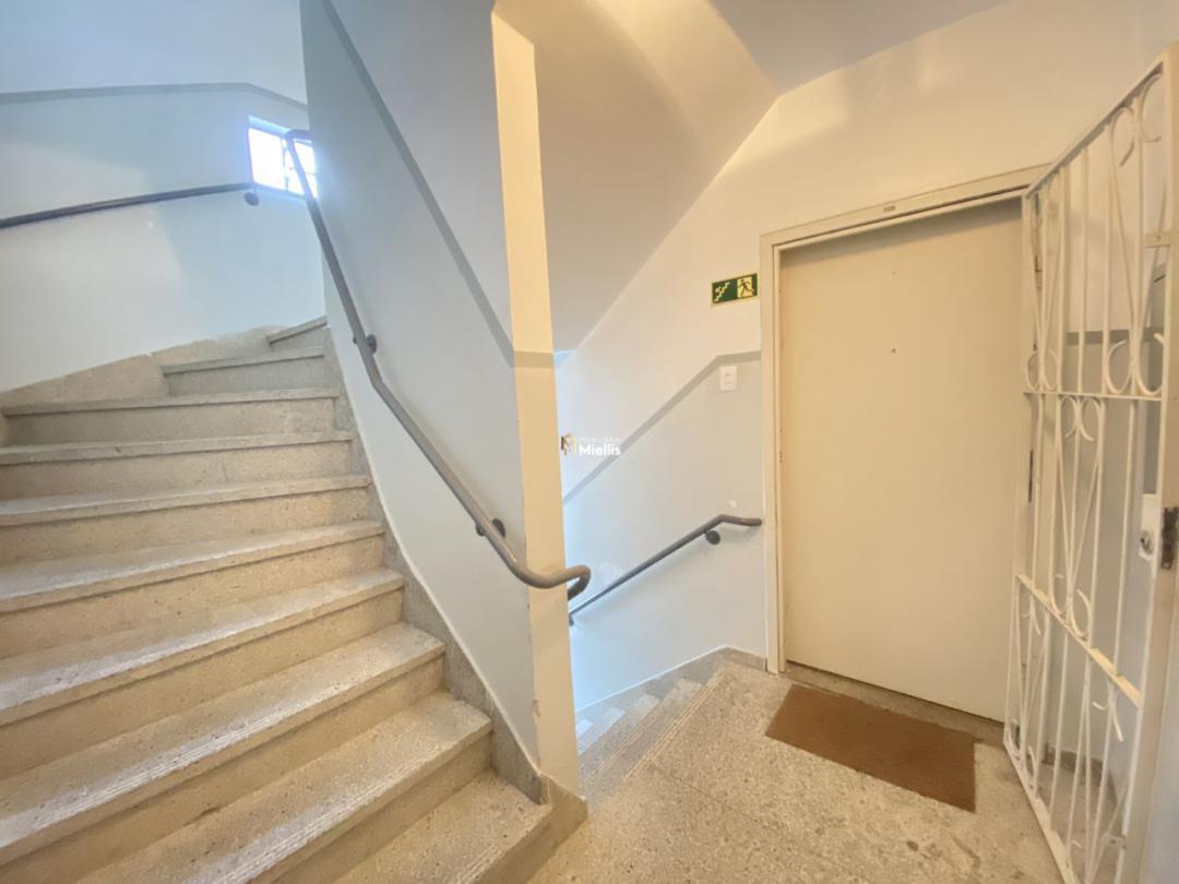 Apartamento à venda com 2 quartos, 48m² - Foto 19