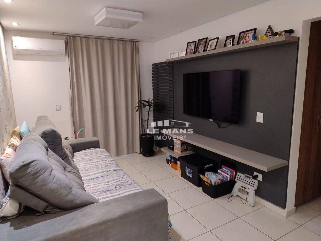 Apartamento, 3 quartos, 70 m² - Foto 2