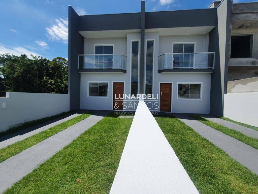 Sobrado à venda com 2 quartos, 70M2 - Foto 1