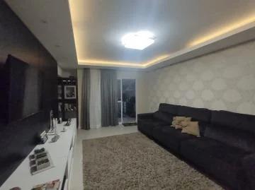 Apartamento à venda com 3 quartos, 180m² - Foto 2