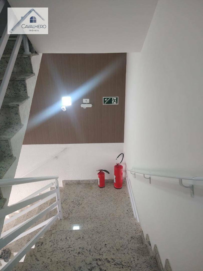 Apartamento à venda com 2 quartos, 50m² - Foto 20