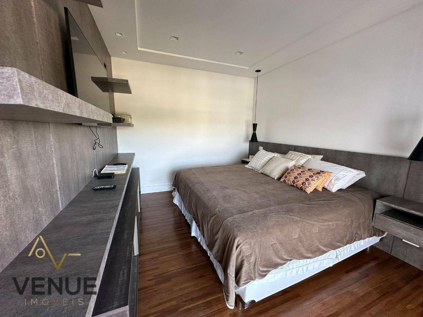 Apartamento à venda com 3 quartos, 193m² - Foto 47