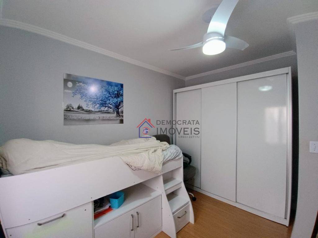 Casa à venda com 3 quartos, 240m² - Foto 23