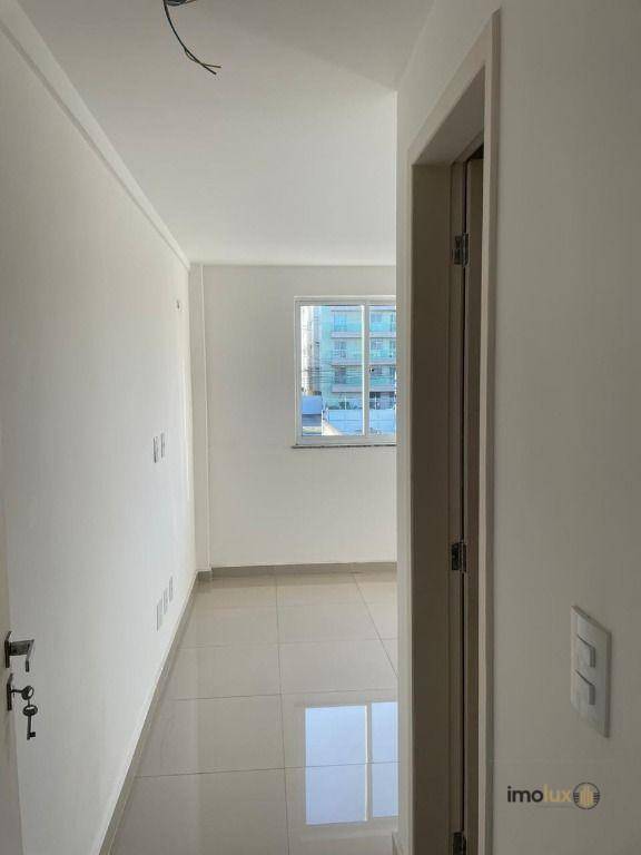 Apartamento à venda com 2 quartos, 82m² - Foto 7