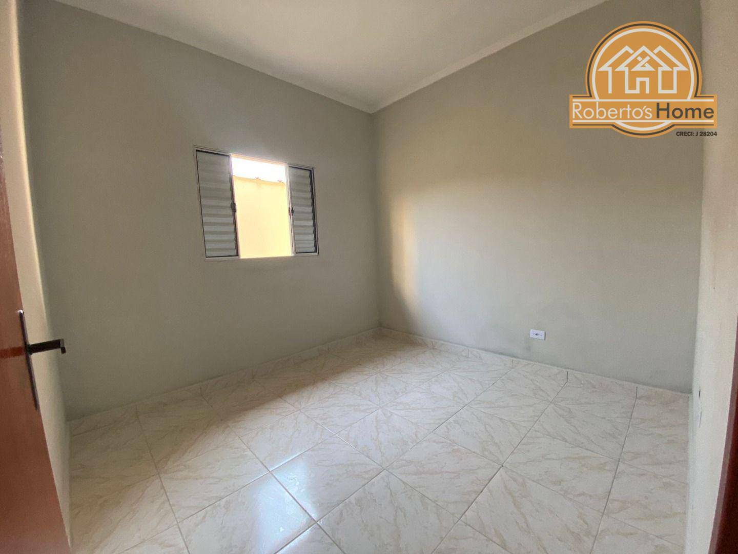 Casa à venda com 2 quartos, 70m² - Foto 9