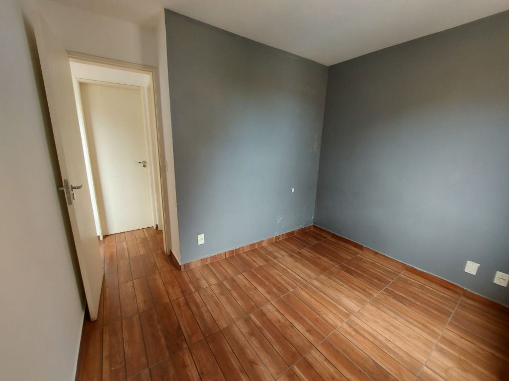 Apartamento para alugar com 2 quartos, 45m² - Foto 15