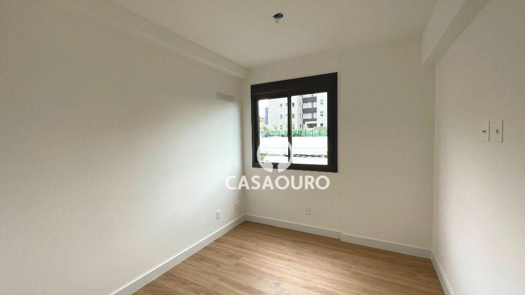 Apartamento à venda com 3 quartos, 87m² - Foto 11