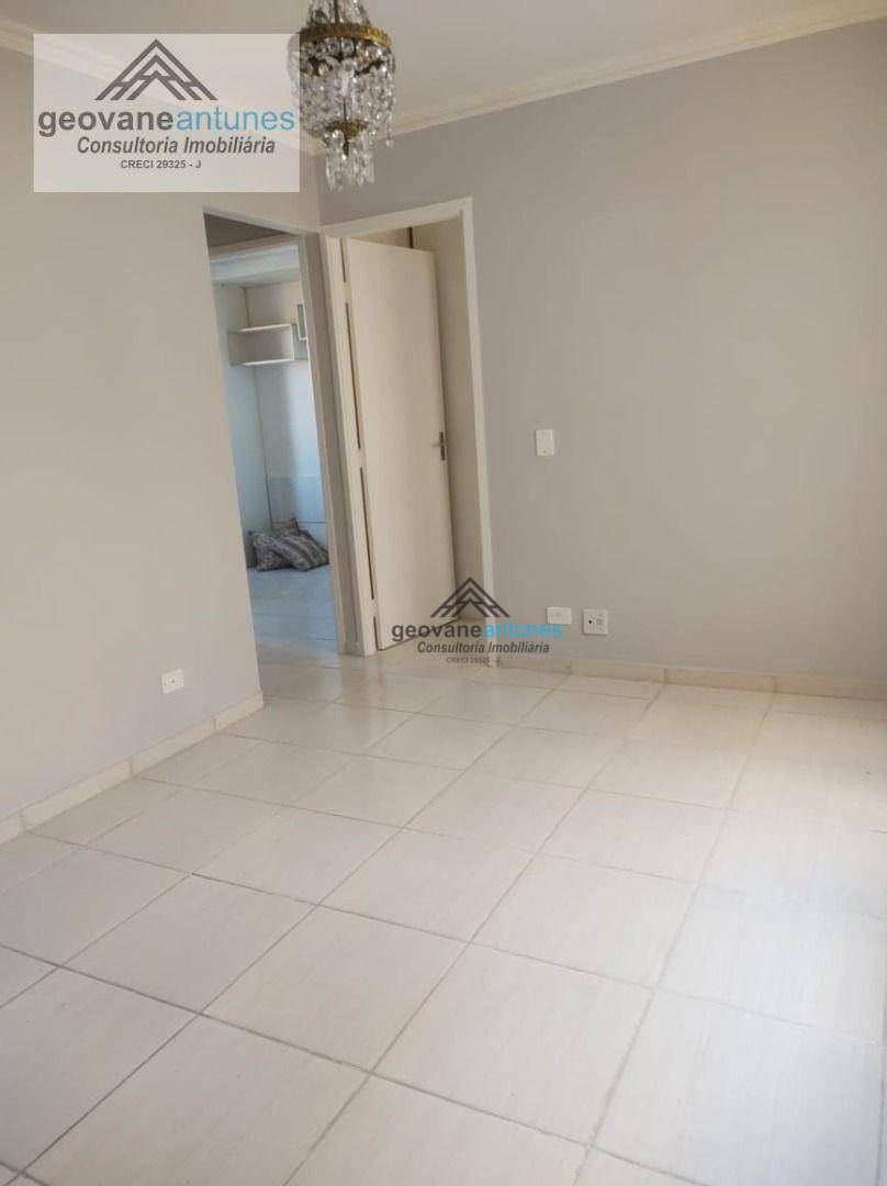 Apartamento à venda com 2 quartos, 62m² - Foto 2