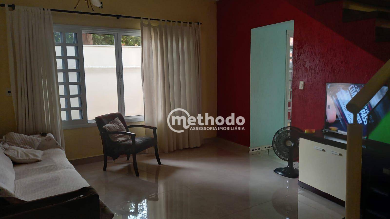 Casa à venda com 4 quartos, 330m² - Foto 3
