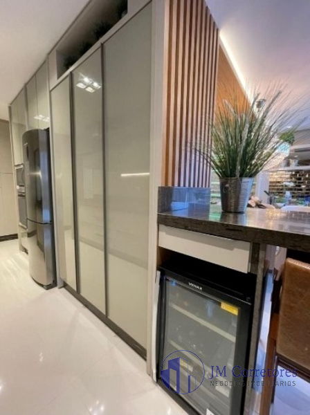 Apartamento à venda com 3 quartos, 130m² - Foto 17