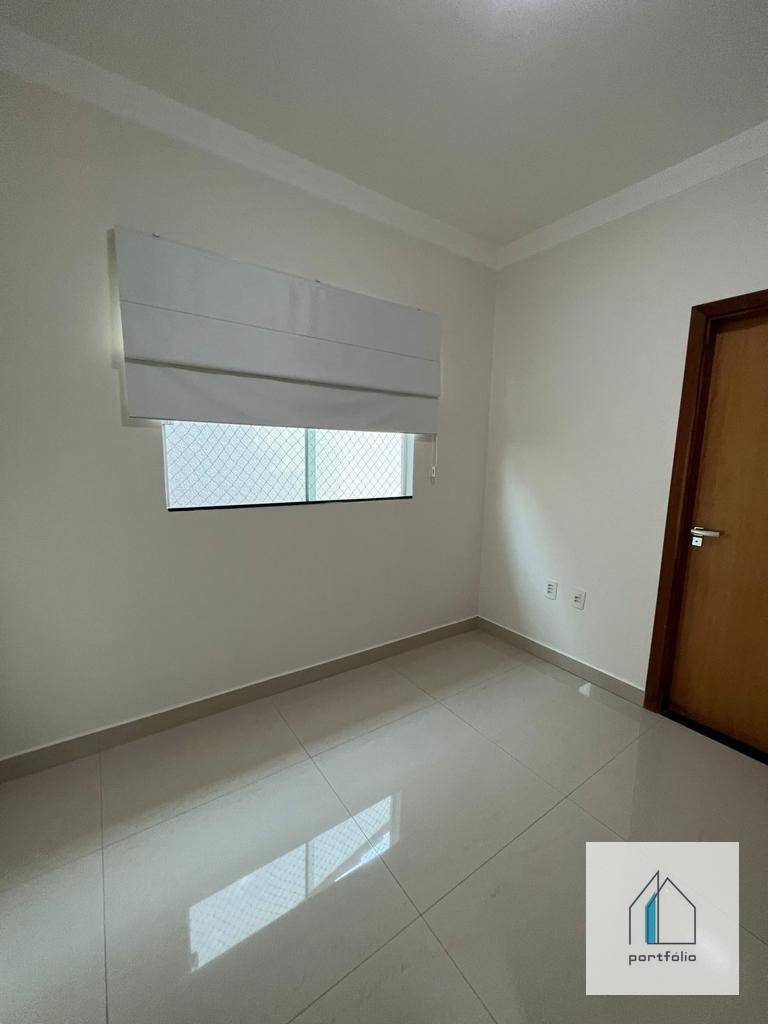 Casa de Condomínio à venda com 5 quartos, 232m² - Foto 3