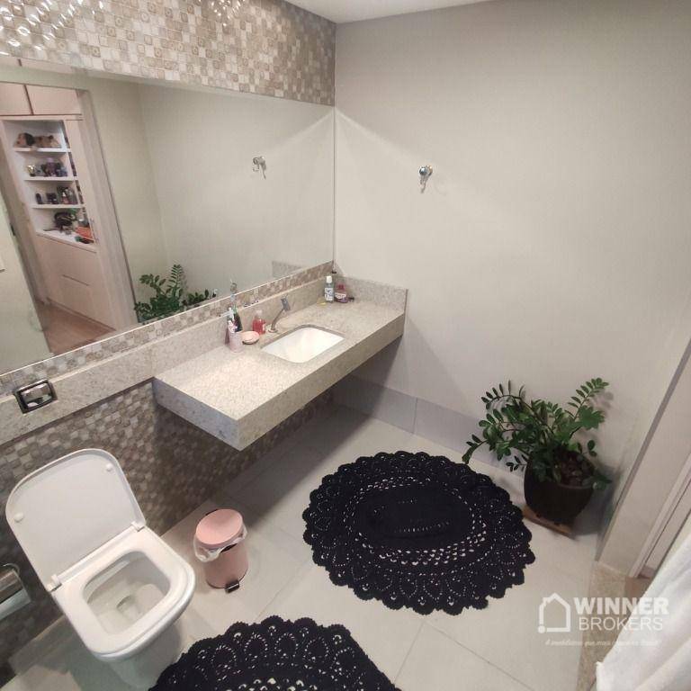 Casa à venda com 3 quartos, 230m² - Foto 18
