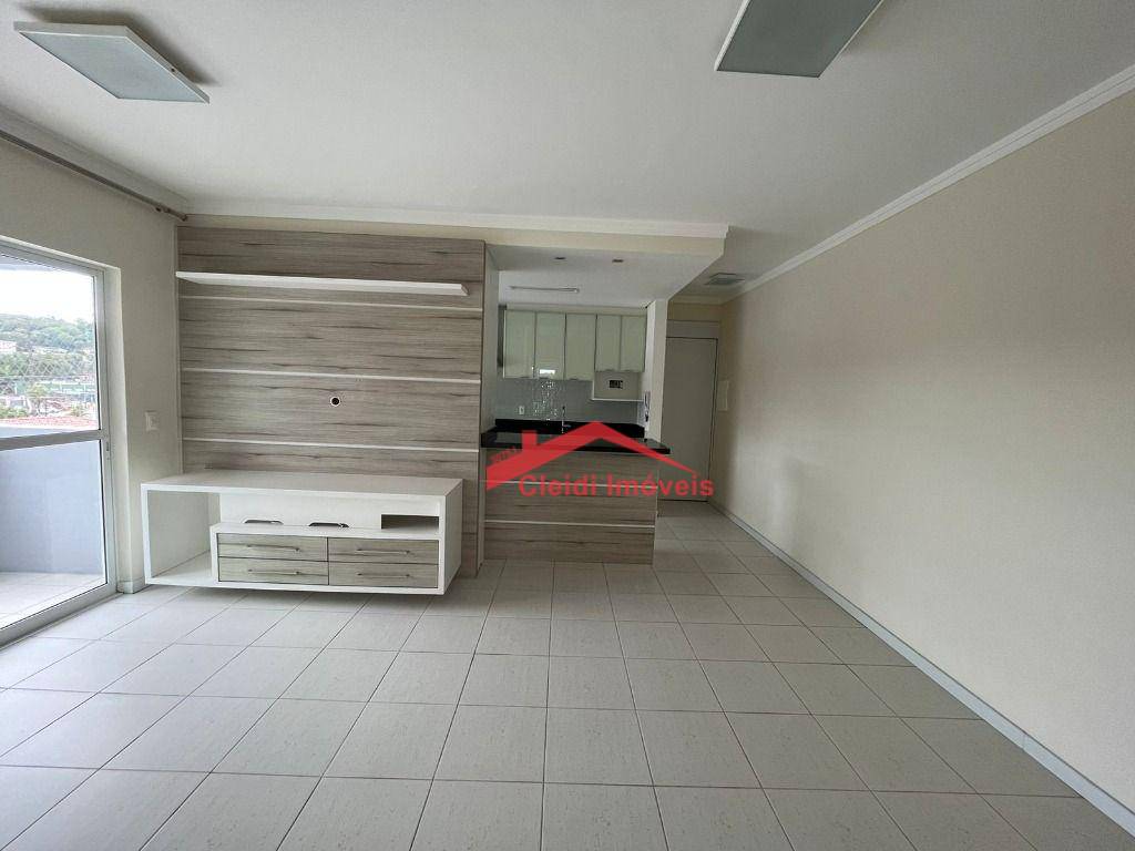 Apartamento à venda e aluguel com 2 quartos, 70m² - Foto 6