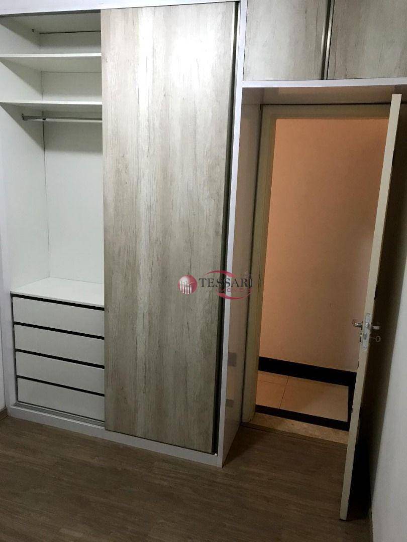 Apartamento à venda com 2 quartos, 45m² - Foto 11