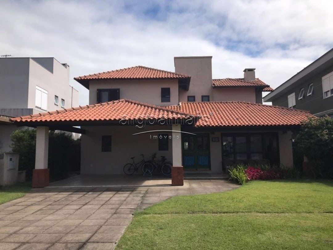 Casa de Condomínio à venda com 4 quartos, 347m² - Foto 2