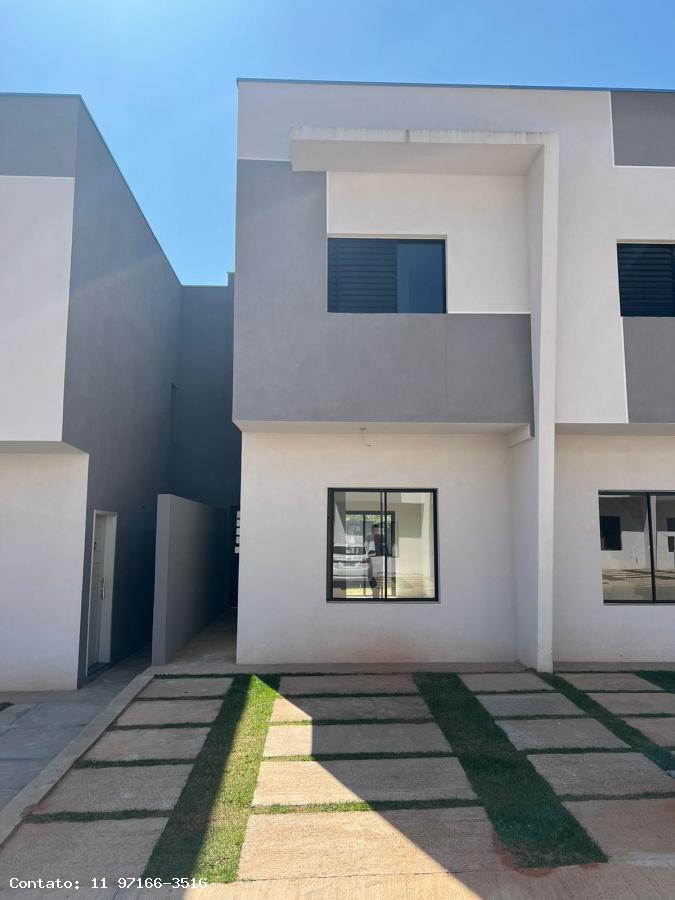 Sobrado à venda com 2 quartos, 130m² - Foto 2