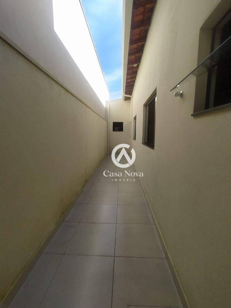 Casa à venda com 3 quartos, 120m² - Foto 15