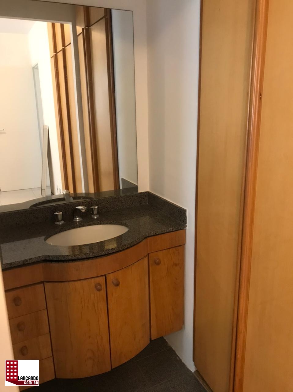 Apartamento à venda com 2 quartos, 67m² - Foto 6