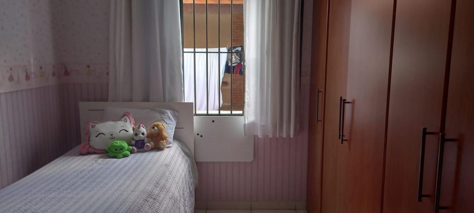 Casa à venda com 3 quartos, 260m² - Foto 11