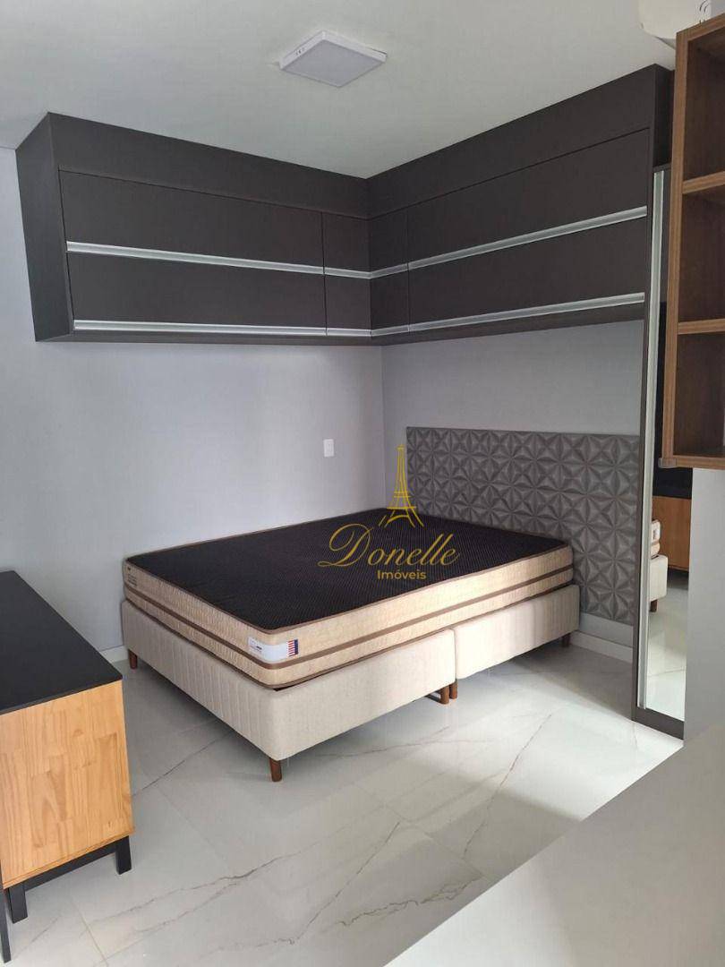 Apartamento para alugar com 1 quarto, 43m² - Foto 16