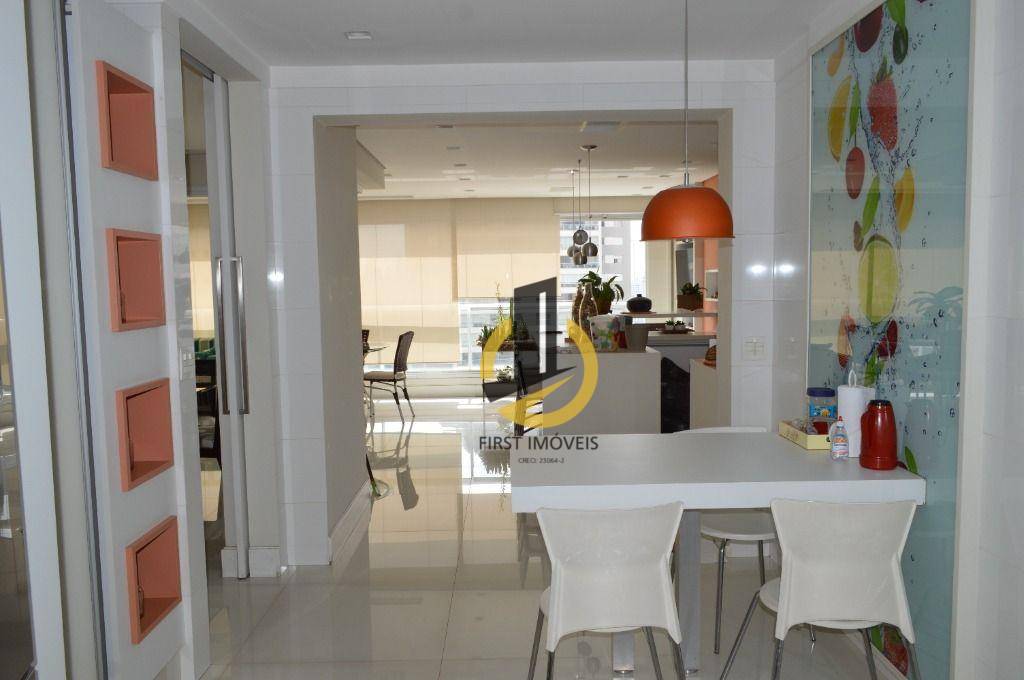 Apartamento à venda com 3 quartos, 192m² - Foto 3