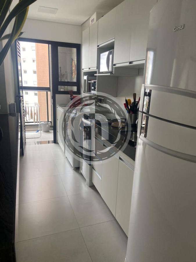 Apartamento à venda com 2 quartos, 62m² - Foto 4