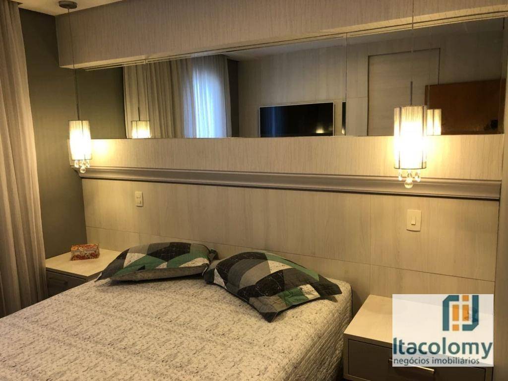 Apartamento à venda com 3 quartos, 122m² - Foto 10