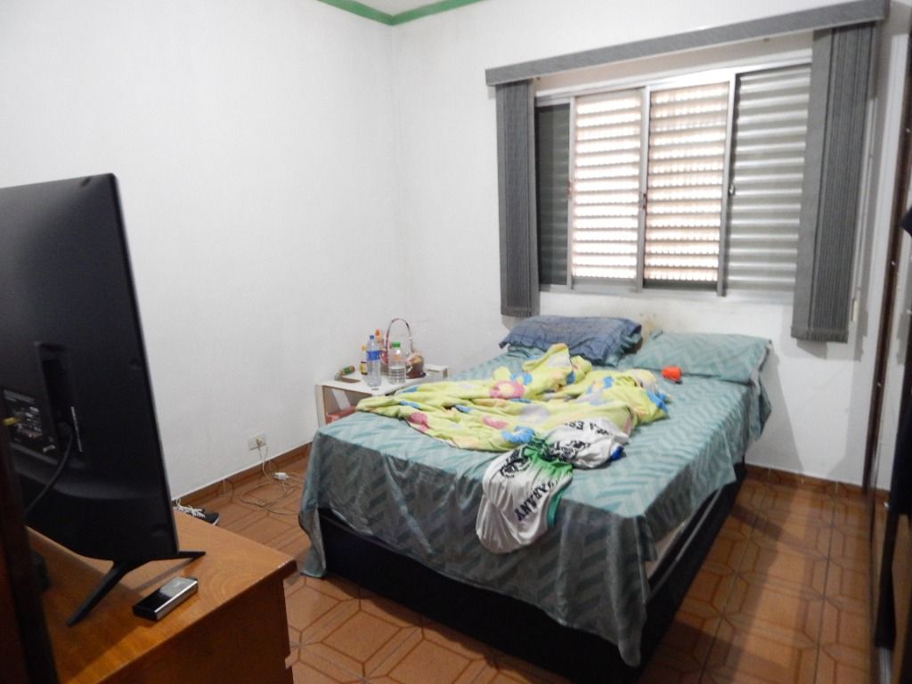 Sobrado à venda com 4 quartos, 100m² - Foto 15