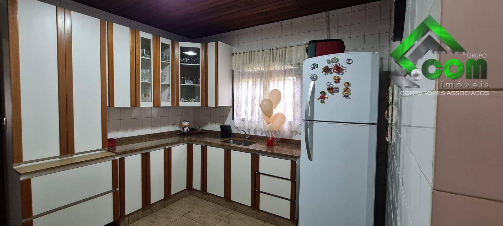 Chácara à venda com 4 quartos, 160m² - Foto 7