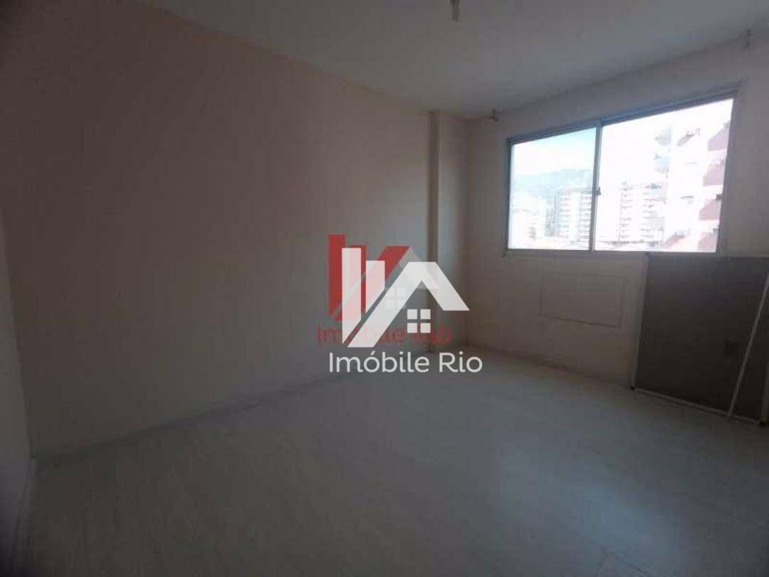 Apartamento à venda com 2 quartos, 66m² - Foto 8