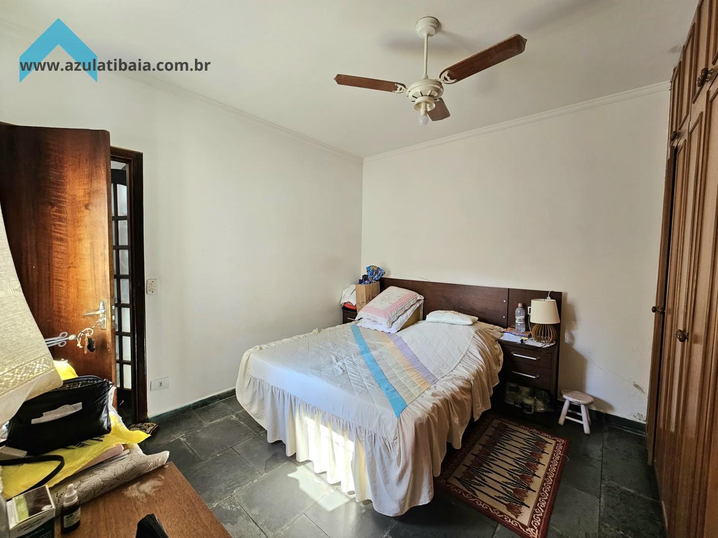 Casa à venda com 3 quartos, 200m² - Foto 10