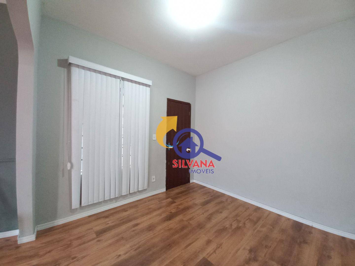 Casa, 3 quartos, 249 m² - Foto 2