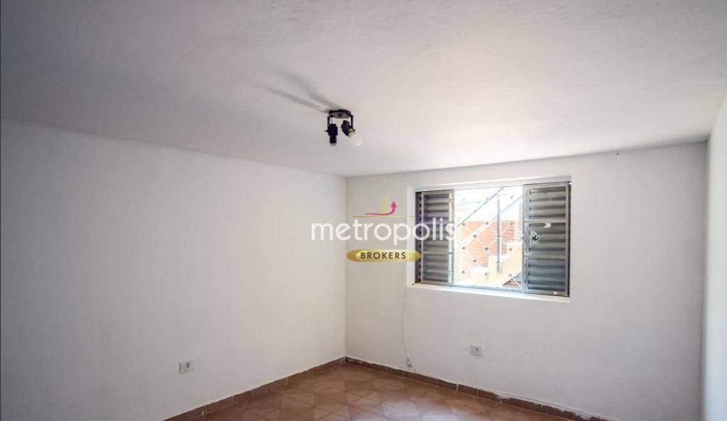 Casa à venda com 6 quartos, 260m² - Foto 9