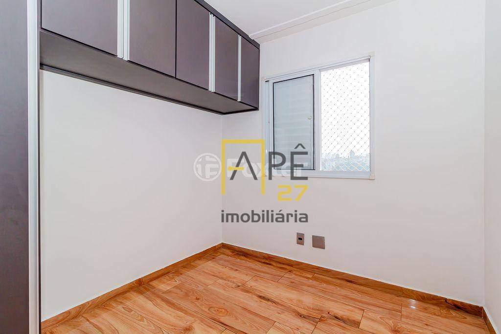 Apartamento à venda com 2 quartos, 62m² - Foto 13