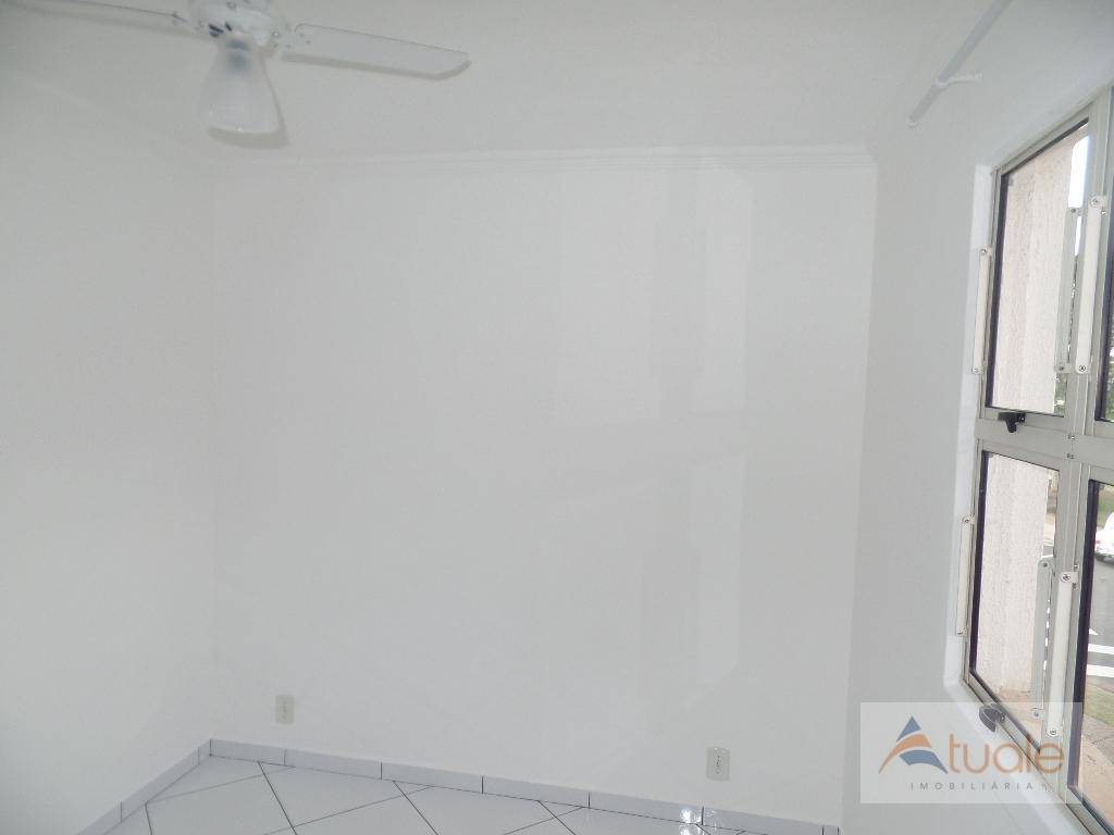 Apartamento para alugar com 2 quartos, 46m² - Foto 12