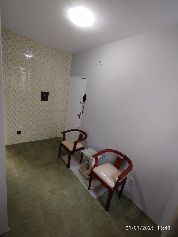 Apartamento para alugar com 1 quarto, 50m² - Foto 6