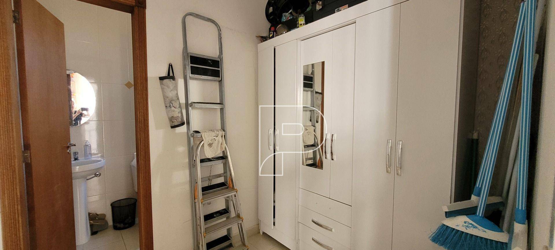 Casa de Condomínio à venda e aluguel com 4 quartos, 219m² - Foto 9