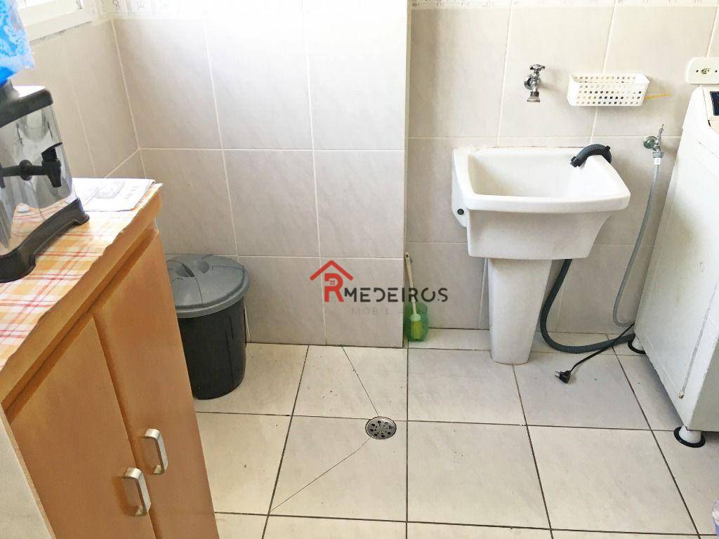 Apartamento à venda com 3 quartos, 136m² - Foto 22