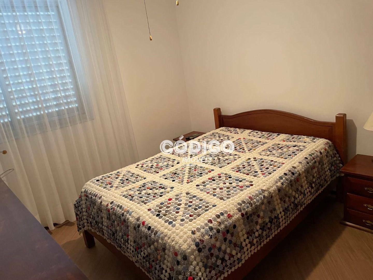 Apartamento para alugar com 3 quartos, 108m² - Foto 9